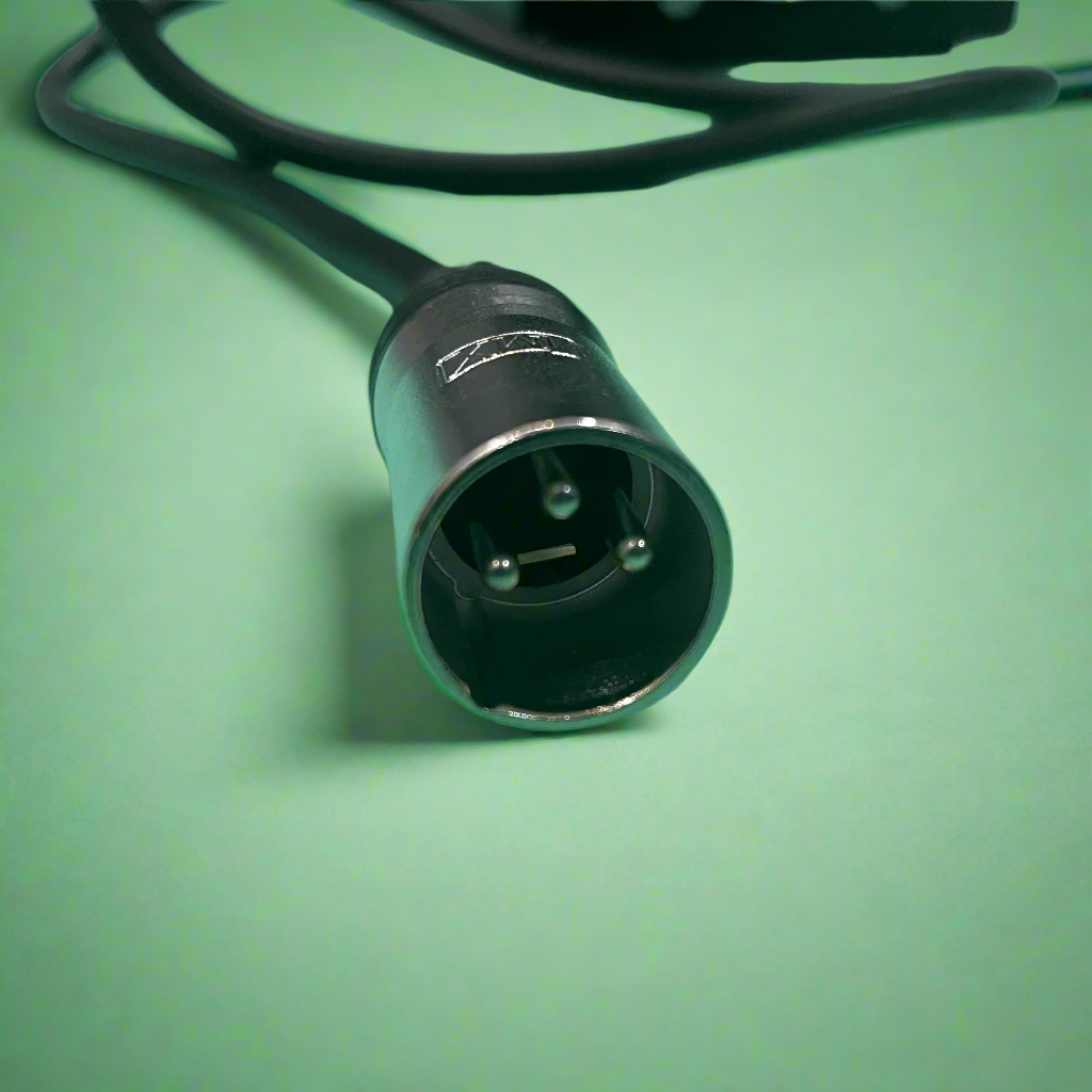 Round XLR 3-Pin connector for Ampere Zeal Ex Magnus Ex 2020 2021 2022