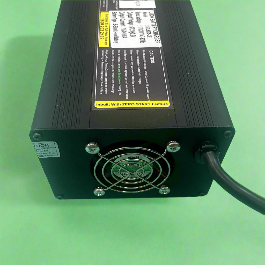 Kinetic Green 67.2V 7.5A Lithium Battery Charger (CAN Protocol) (Phase 2)